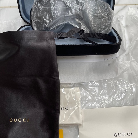 UNISEX GUCCI OVERSIZED PILOT AVIATOR SUNGLASSES - Picture 15 of 16